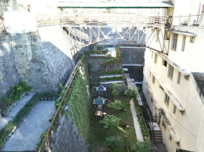 OYO 10976 Home Cheerful 2BHK Scenic Barog