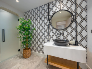 Yacht Classic Hotel - Boutique Class