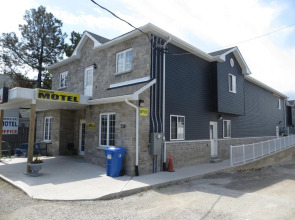 Travellers Motel - New Wing