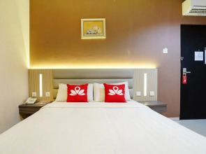 ZEN Rooms Near Teluk Tering