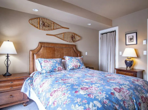 3BD Downtown Ketchum Ski Condo - Near Ski Lifts