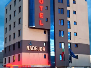 Nadejda Hotel