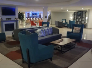 Mainstay Suites