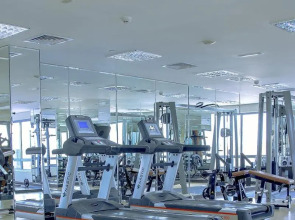 Staybridge Suites Dubai Internet City, an IHG Hotel