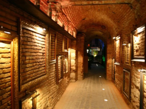 Casa Albert Boutique & Restaurant