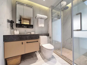 Beverly Mountain Bay, Trademark Collection By Wyndham