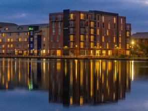 Staybridge Suites Cardiff by IHG