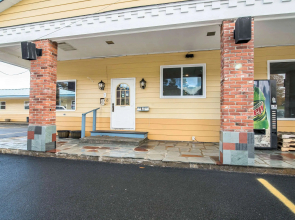 Rodeway Inn Bellows Falls