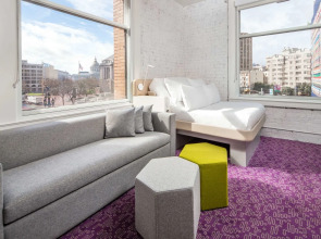 YOTEL San Francisco