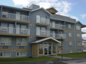 Misty Mountain Inn and Suites
