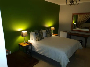 Poetry Guestrooms