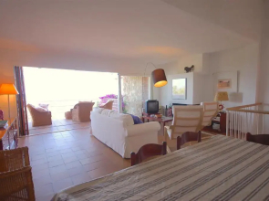 Lets Holidays Sailor House with Sea Views