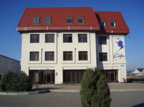 SOFI DE LYuKS, gostinichno-restorannyy kompleks