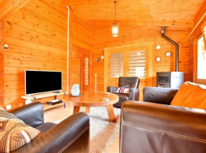Wooden Holiday Home in Meijel With Private Garden