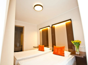 Platinum Apartments Aparthotel