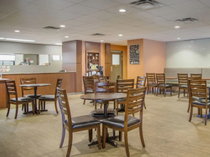 Econo Lodge Winnipeg