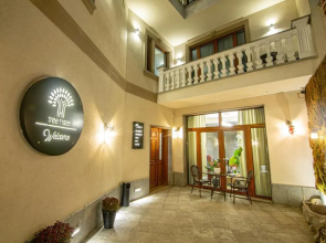 Tree Hotel Korce