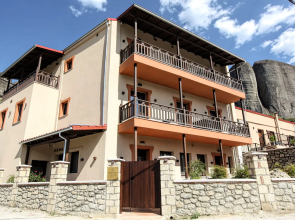 Meteora Heaven And Earth Premium Suites