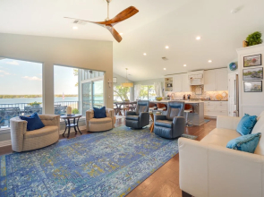 Beautiful Marble Falls Getaway on Lake Lbj!