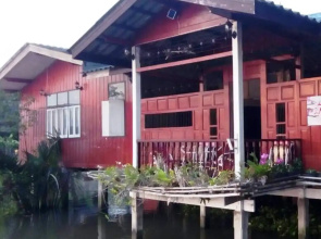 Baanbon Homestay