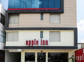 TGI Apple Inn