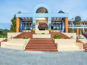 Atrium Hotel