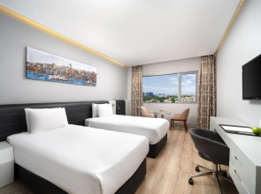 Ramada Plaza by Wyndham Istanbul Atakoy