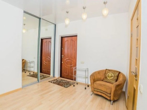 Vlstay Na Avrorovskoj Apartaments