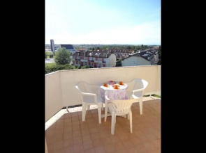 Cozy Studio With Balcony-beahost