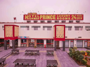 Hotel Highway Prince