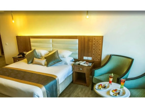 Pickalbatros Royal Moderna Resort