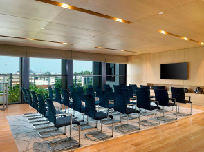 La Ville Hotel & Suites CITY WALK, Dubai, Autograph Collection