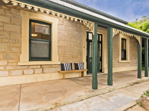 Pembury Cottage