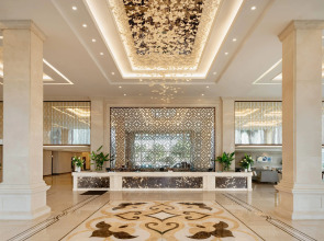 Melia Vinpearl Danang Riverfront