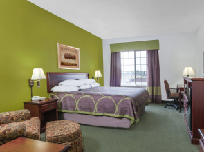 Super 8 By Wyndham Rayville