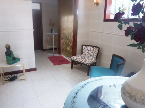 Happy Ours Guest House