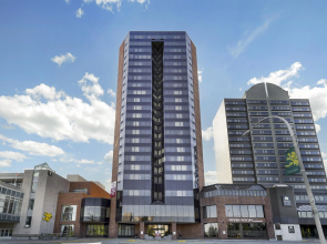 Best Western Plus Waterfront Hotel