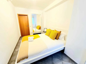 New 1 Bedroom Flat with Balcony & Garden