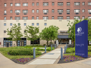 DoubleTree by Hilton Hotel & Suites Pittsburgh Downtown