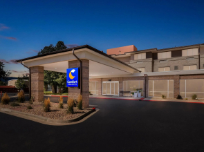 Comfort Inn & Suites Boulder
