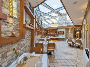 The Million Stone Hotel - Special Class