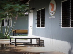 Carrot On The Moon Hostel