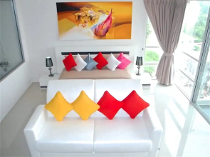 Chic Karon Studio Amazing View