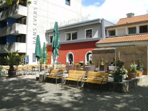 FT Hotel & Restaurant