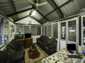 OYO 28641 Vijaya Deepa Guest House