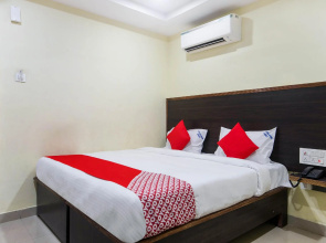 OYO Flagship 76936 Hotel Durga Bhavani Residency