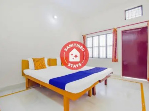 SPOT ON 78486 Ganga Usha Guest House