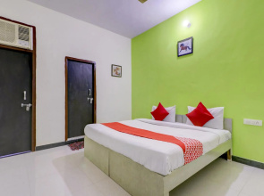 OYO 75016 Hotel Dezire