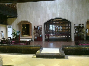Lingxiu Impression Hotel (Emei Baoguoguo Temple)