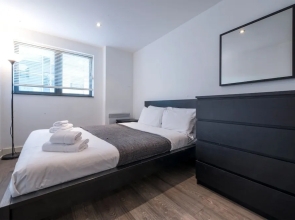 Spacious 2 Bedroom Apartment in Manchester City Centre